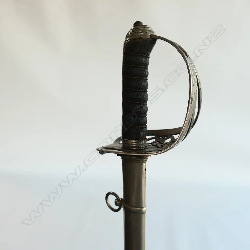 An 1827 pattern Rifle Volunteer's sword, nickel plated hilt with open swept guard, bugle cypher, Image 1++