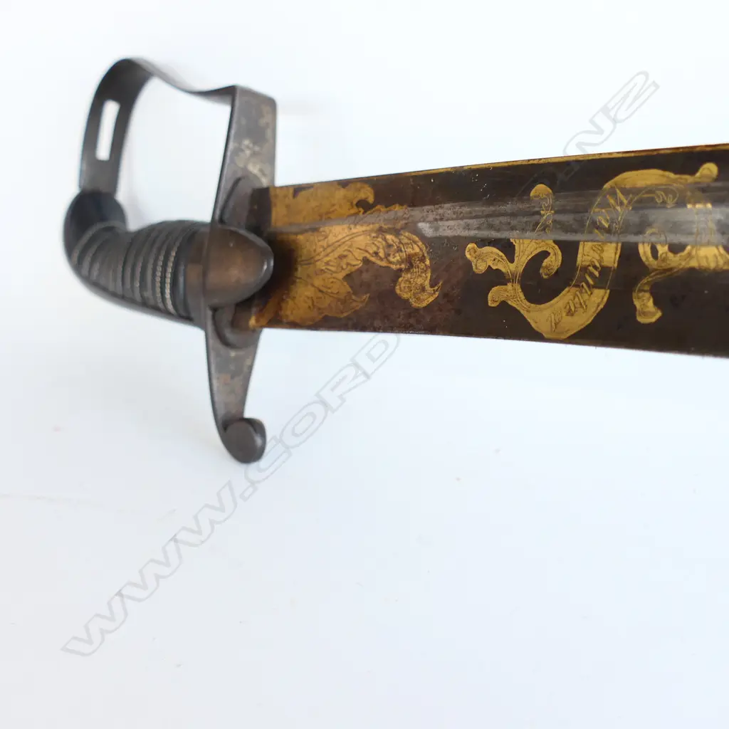 An attractive and scarce, blued and gilt bladed 1796 Pattern Light Calvary sabre and scabbard with 33" (825mm) curved blade, Image 1++