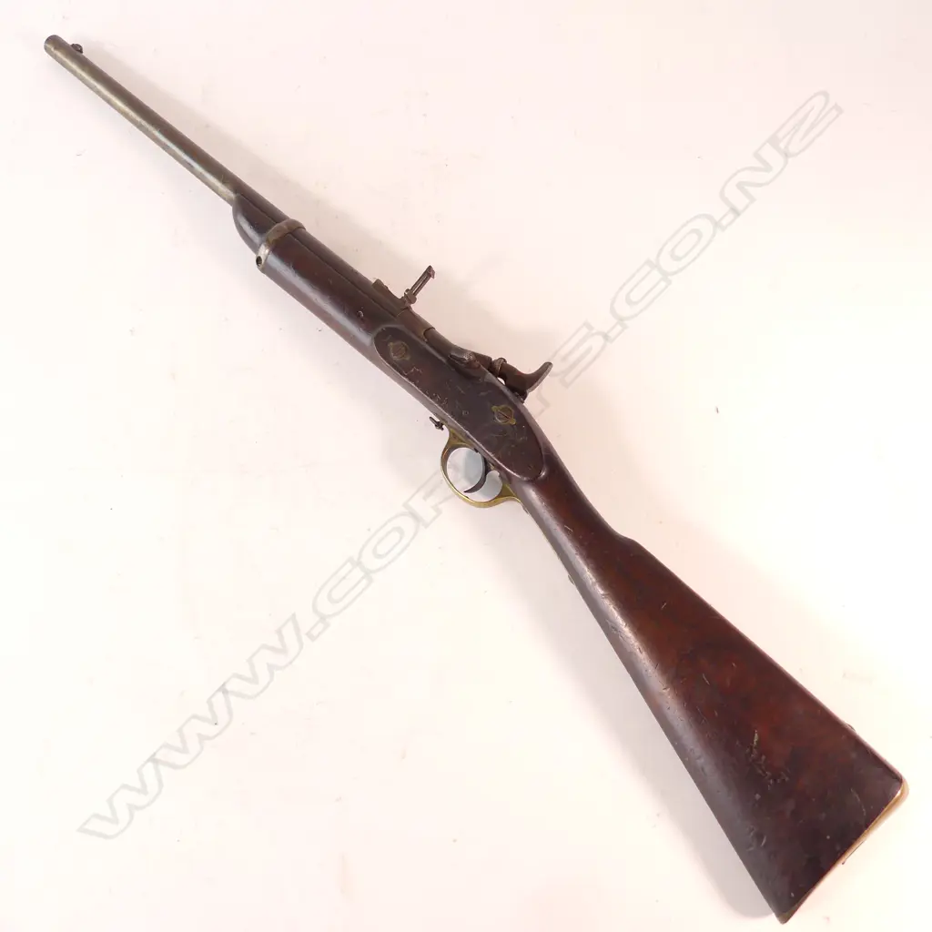 A Snider .577 calibre Mk.III Action Carbine 19" barrel, lock marked crown-over VR, 1862 over Enfield NZ over 87 marked on breech and stock. Image 1++
