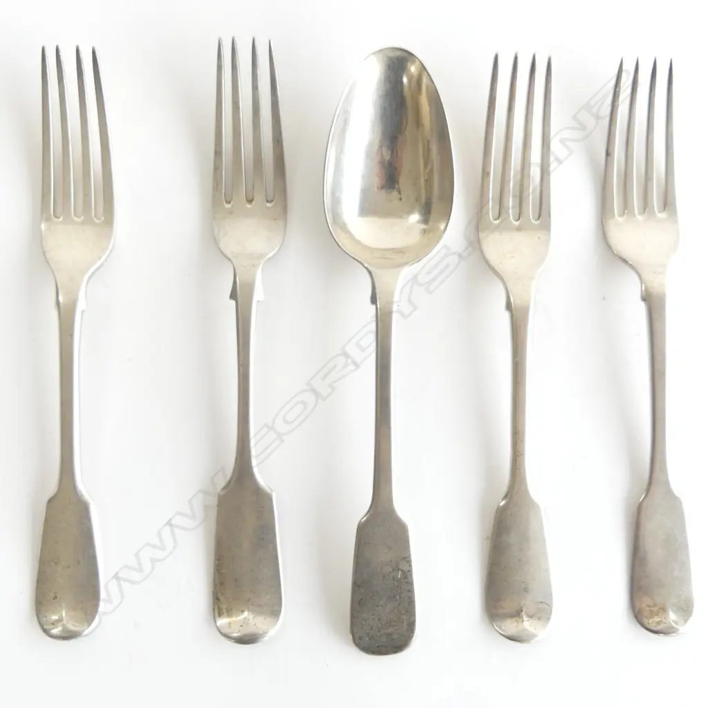 Silver fiddle pattern dessert forks and spoon: 2 x London 1827. 1x Exeter 1850 together with a fiddle pattern silver dessert spoon. Total 240g Image 1++