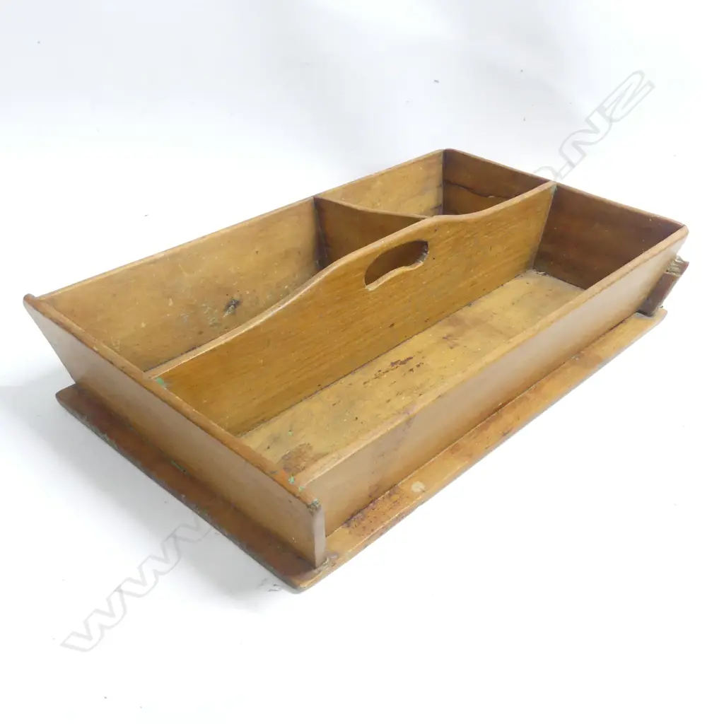 A NZ colonial Kauri three compartment cutlery tray with sloping sides and central handle. 450 x 290mm. Image 1++