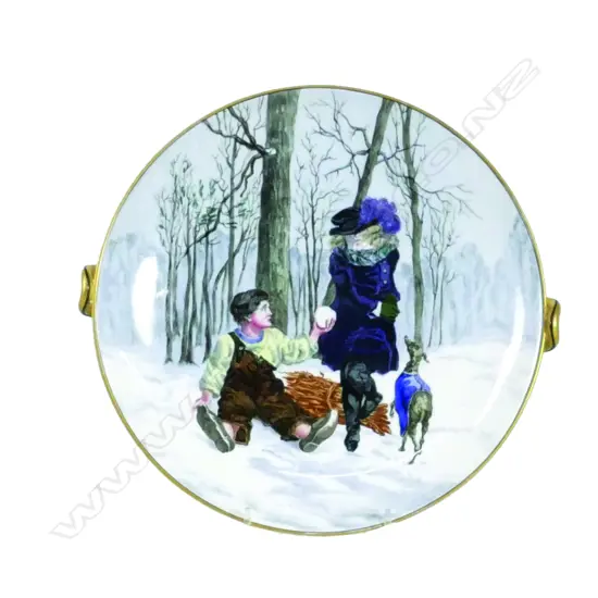 A Royal Worcester hand-painted bone china cabinet dish