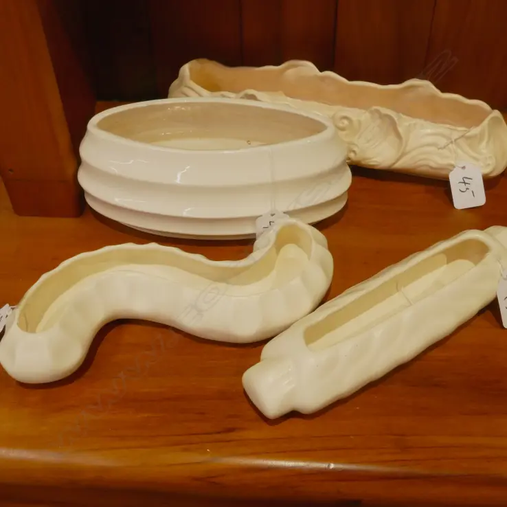 4 CROWN LYNN TROUGH VASES Image 1++