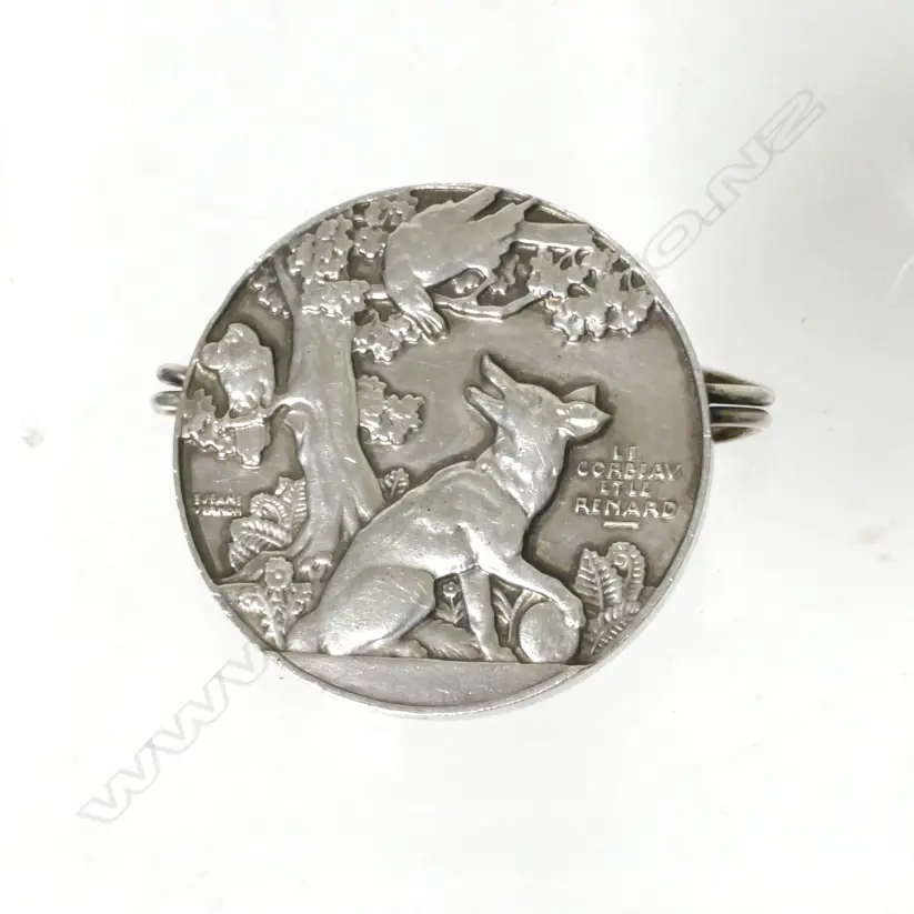 FRENCH  MEDAL/BROOCH, CROW & THE FOX, JEAN VERNON Image 1++