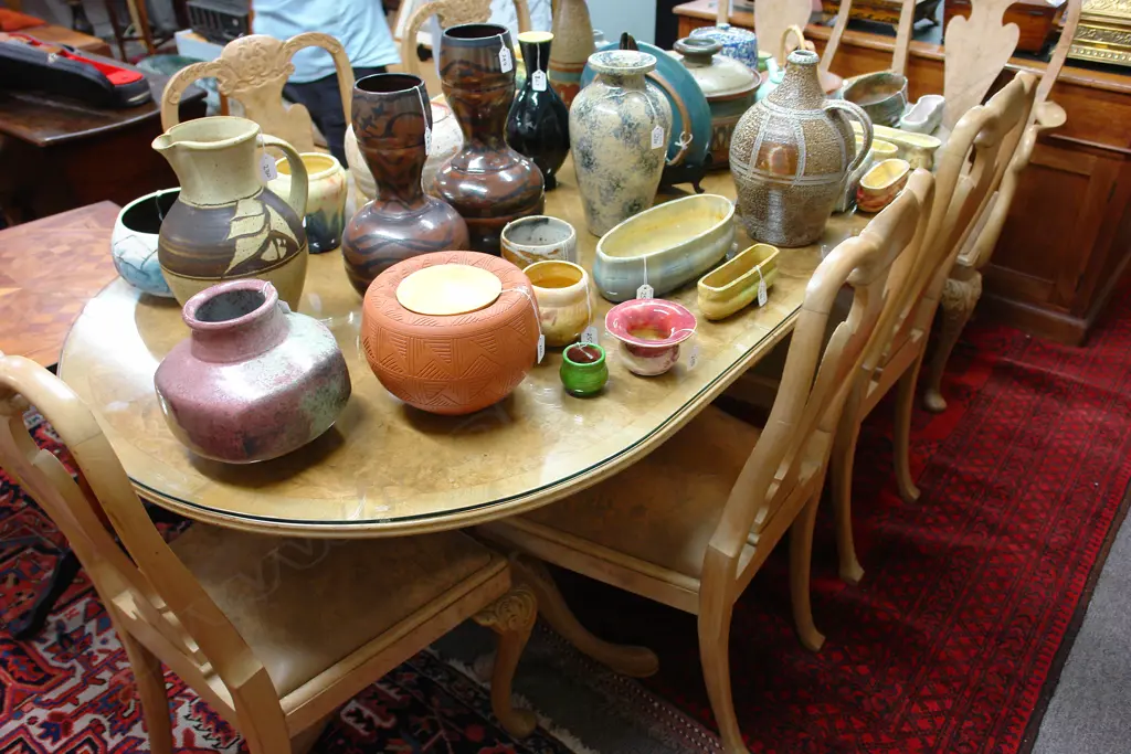 A Georgian Revival dining suite Image 1++