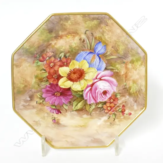 A Royal Worcester octagonal cabinet dish