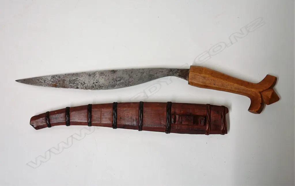 (K12) PHILIPPINES TALIBON SWORD OCTAGONAL HILT Image 1++