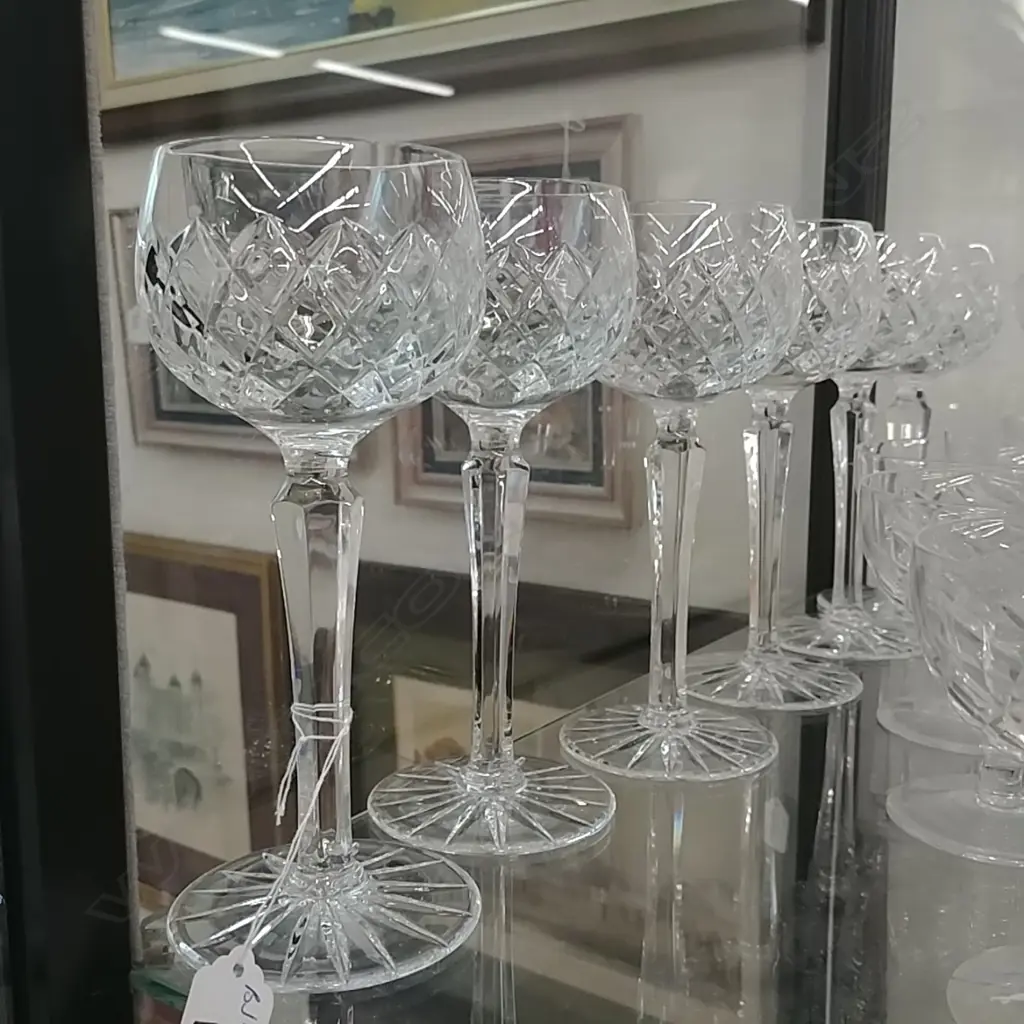 6 CRYSTAL WINE GLASSES Image 1++