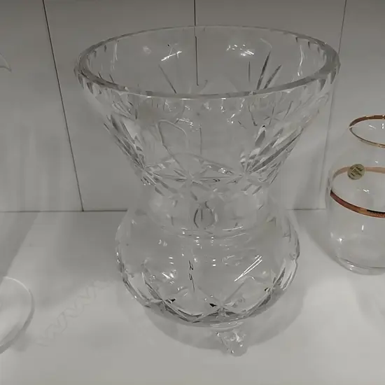 CRYSTAL VASE
