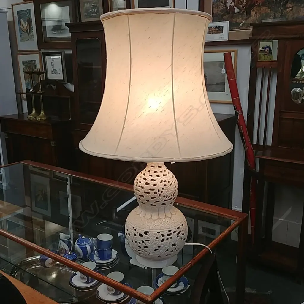 CHINESE GOURD TABLE LAMP Image 1++