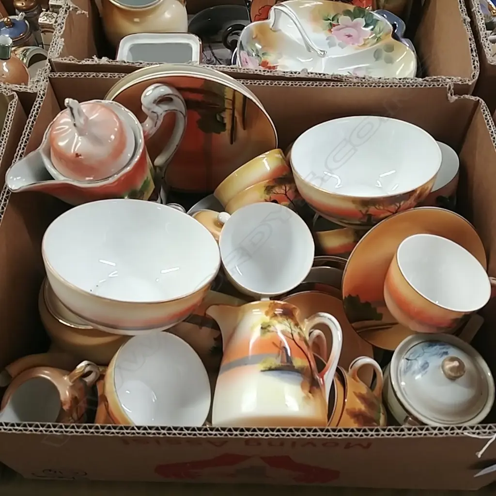 BOX OF ASSORTED NORITAKE CHINA Image 1++