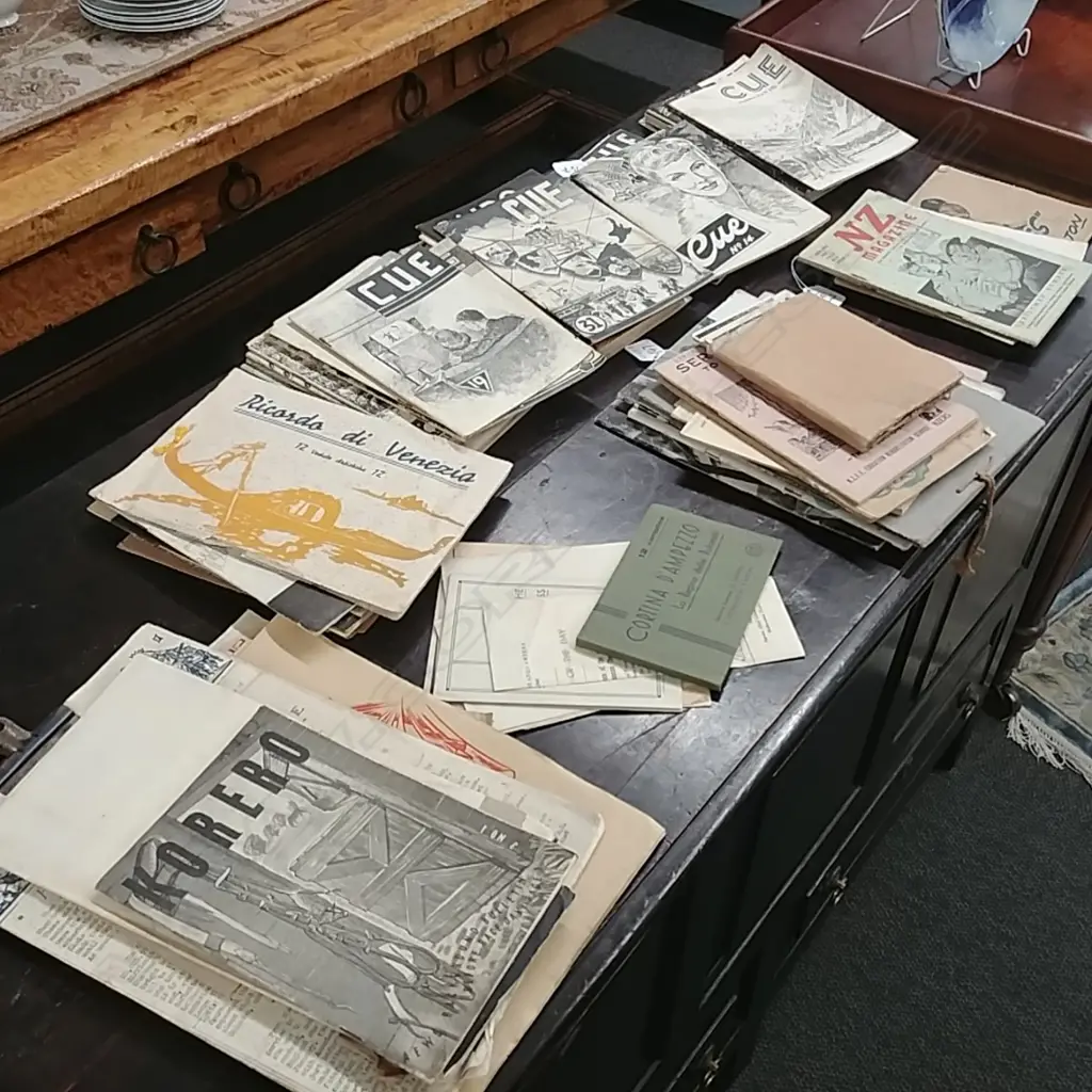 SEL. PRINTED MILITARY PUBLICATIONS Image 1++