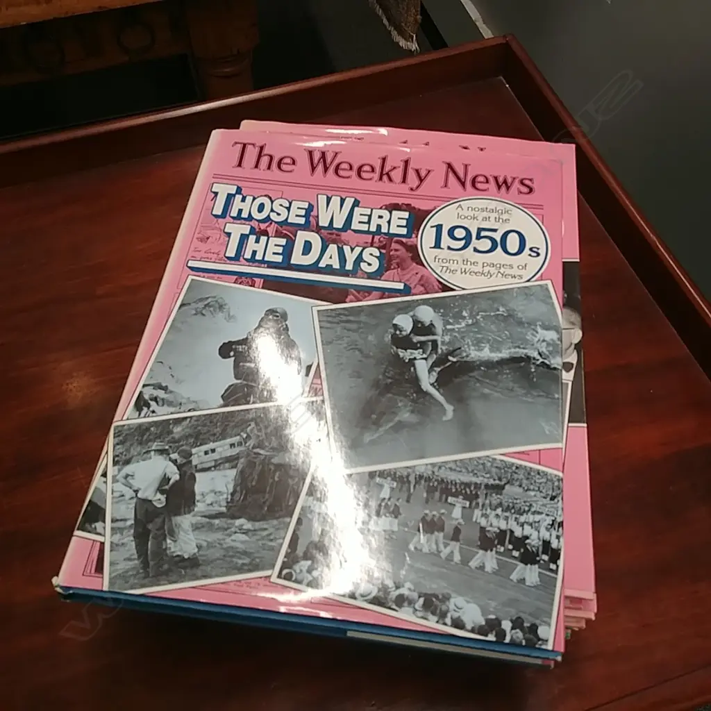 THE WEEKLY NEWS BOOKS Image 1++