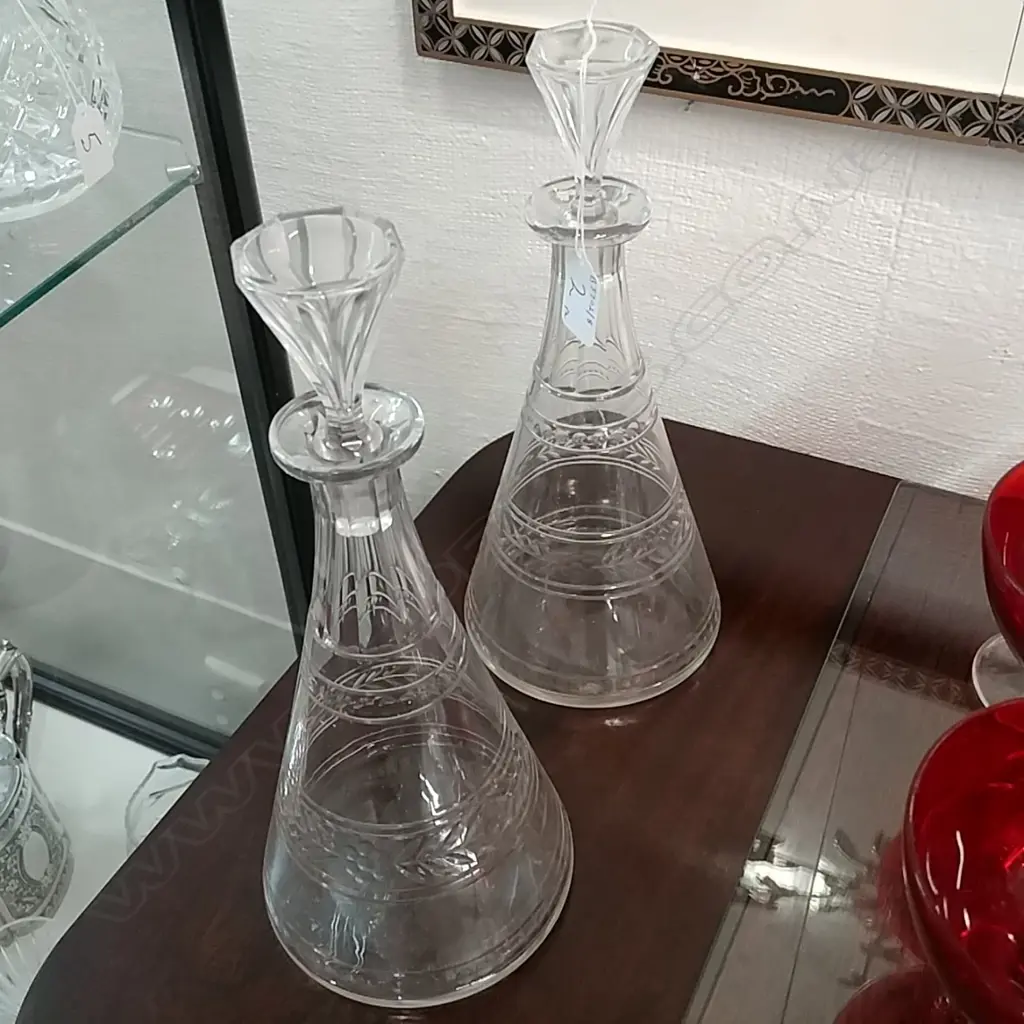 PR CRYSTAL DECANTERS Image 1++