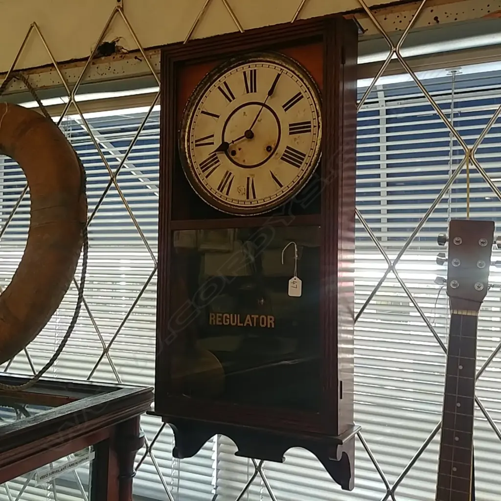 C1900 'REGULATOR' WALL CLOCK A.F Image 1++