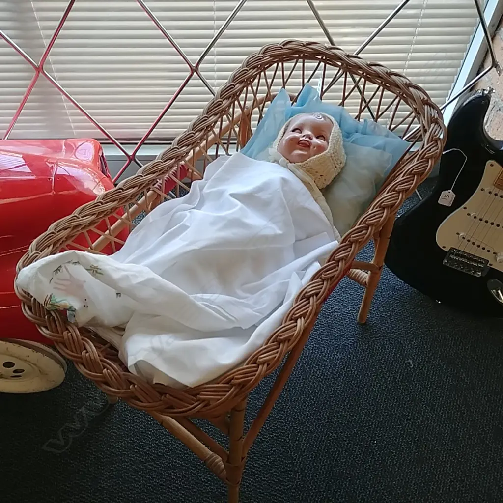 VINTAGE DOLL IN BASSINET Image 1++