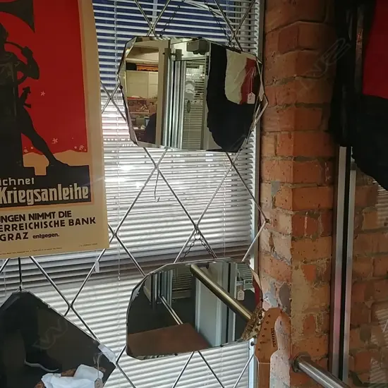 2 RETRO MIRRORS