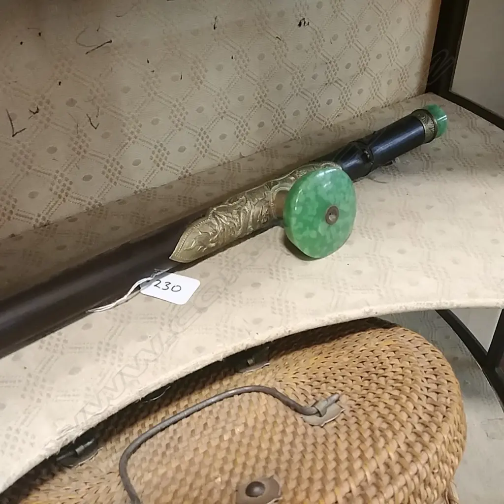GREEN STONE OPIUM PIPE Image 1++