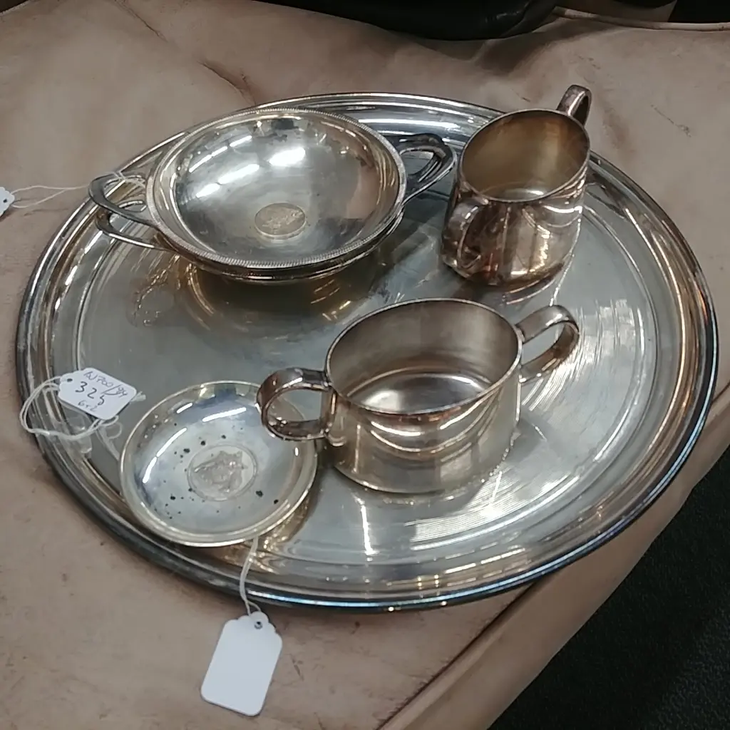 6X S.P. NZI TRAYS-BOWLS & 2 SIL. NZI DISHES Image 1++