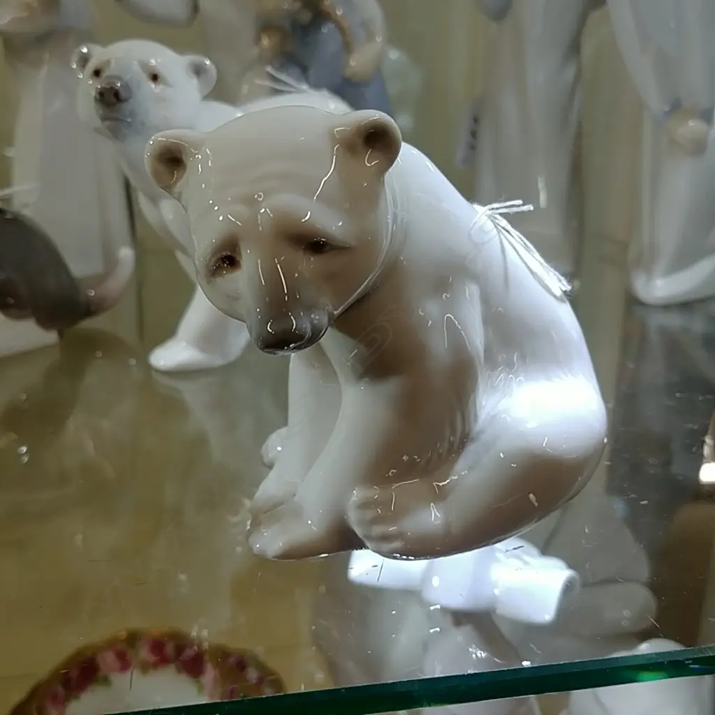 LLADRO POLAR BEAR Image 1++