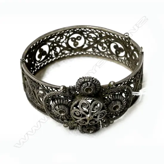 SILVER FILIGREE BRACELET