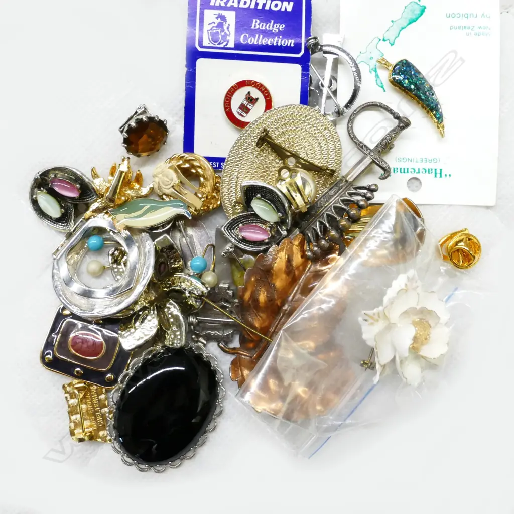 BAG COSTUME JEWELLERY Image 1++