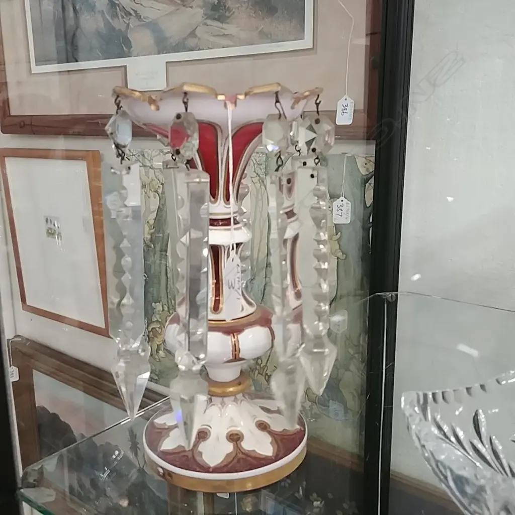 VIC. CASED GLASS LUSTRE Image 1++