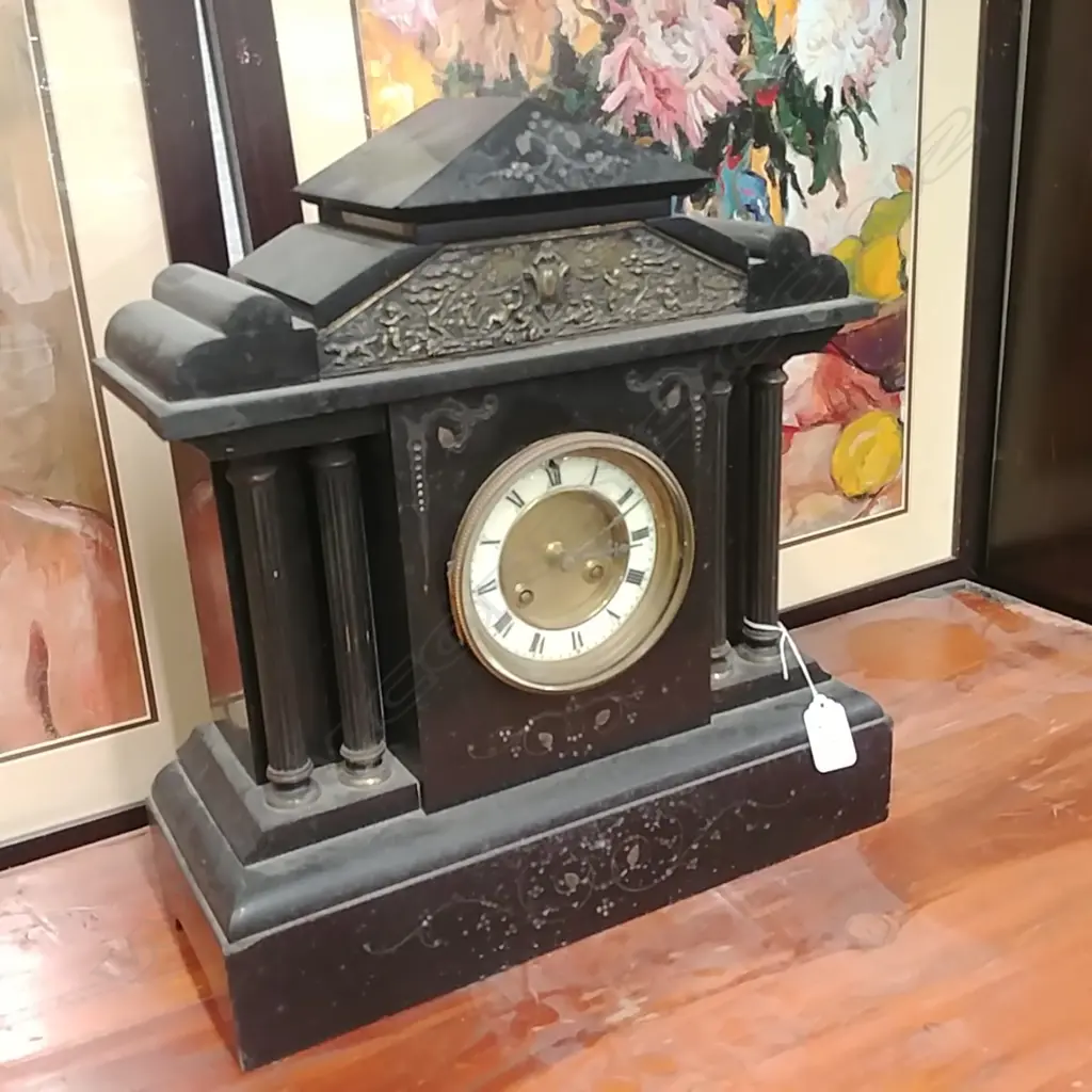BLACK SLATE 4 COLUMN MANTEL CLOCK Image 1++