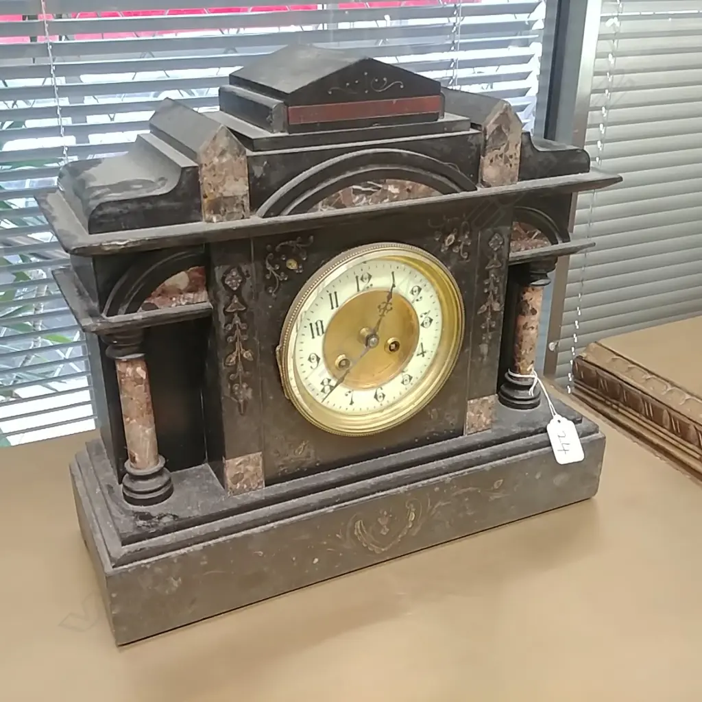 BLACK SLATE & MARBLE 2 COLUMN MANTLE CLOCK Image 1++