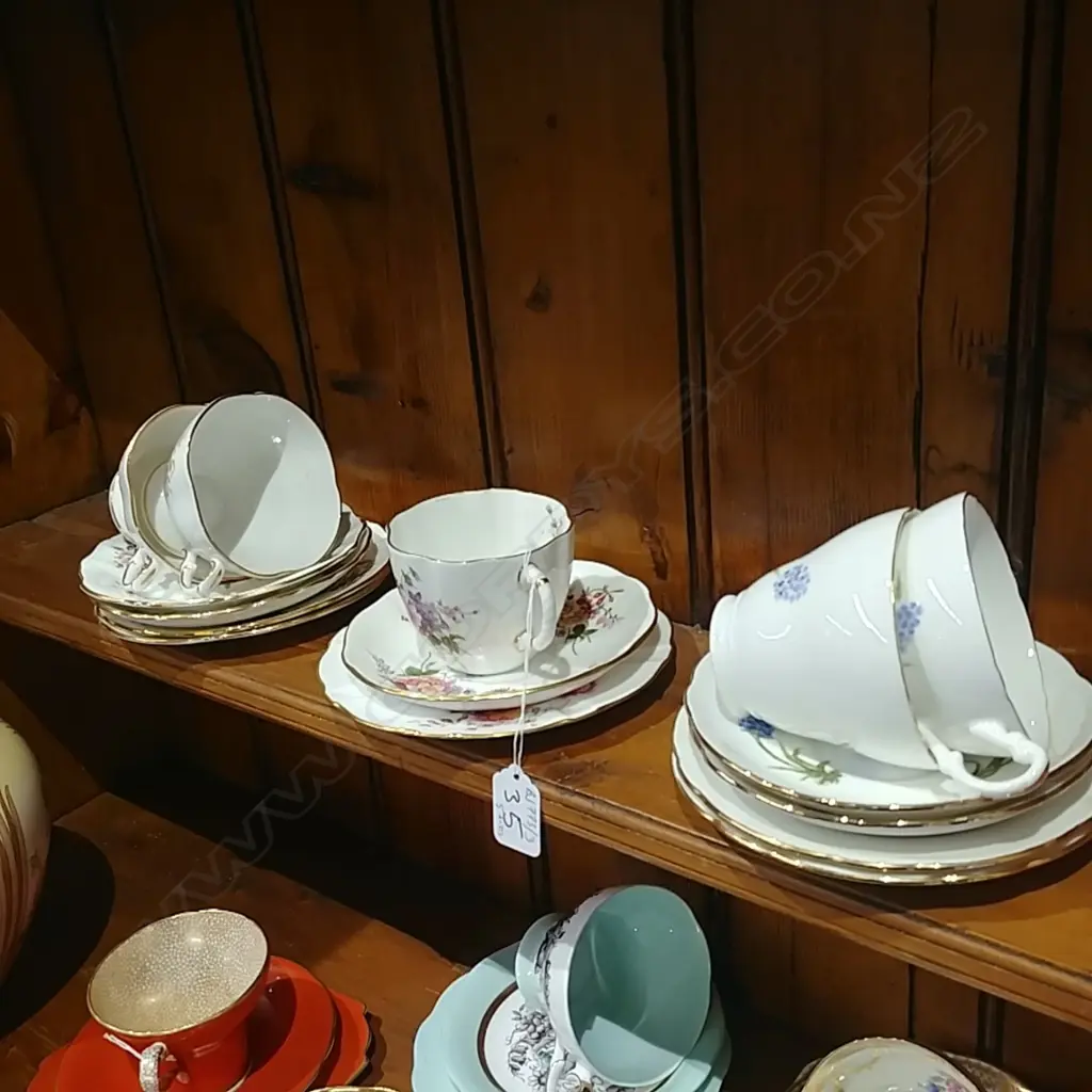 5 TRIOS (HAMMERSLEY ETC) Image 1++