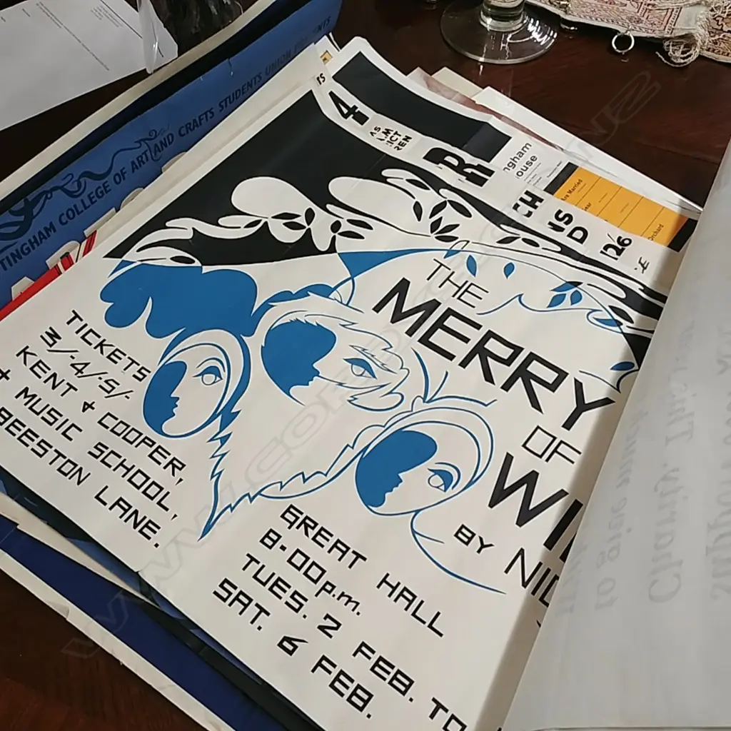 ROLL OF RETRO MOVIE POSTERS ETC. Image 1++