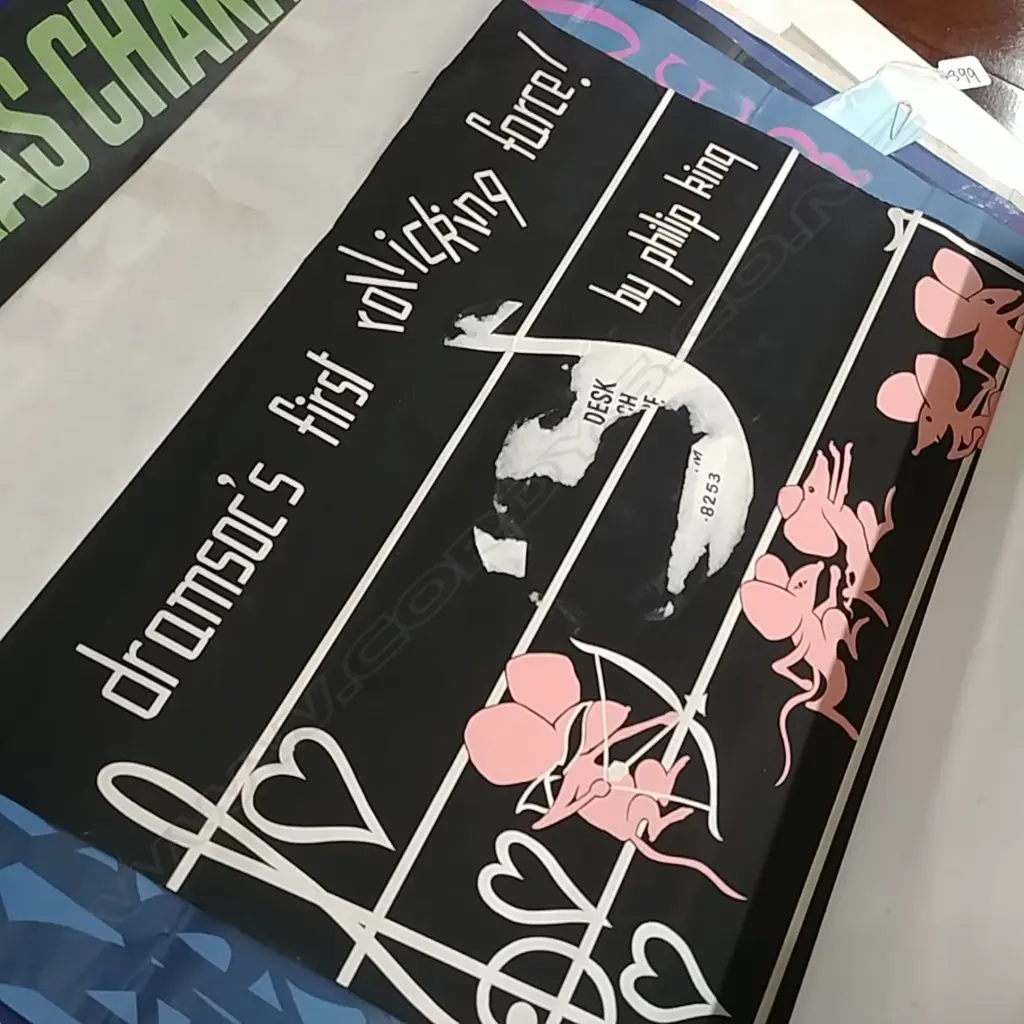 ROLL OF RETRO MOVIE POSTERS ETC. Image 1++