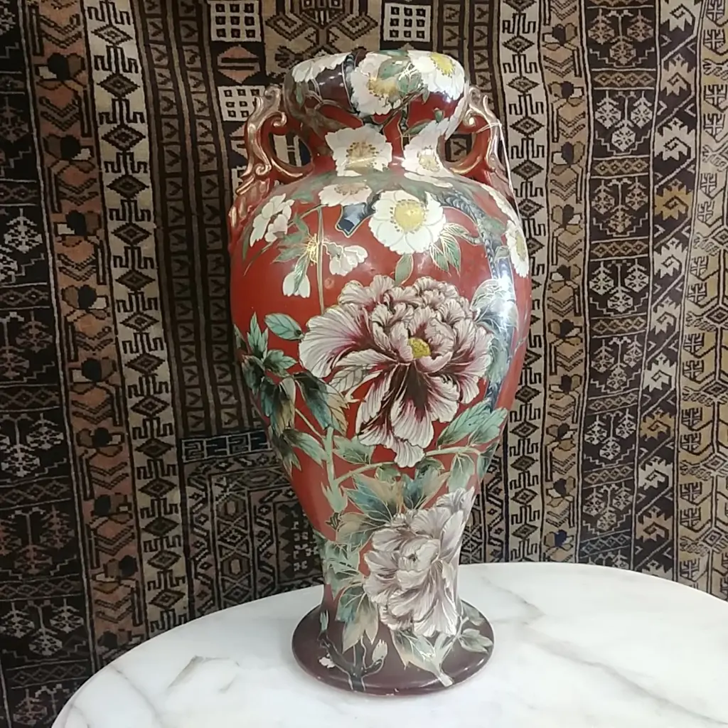 SATSUMA 2 HANDLES VASE Image 1++