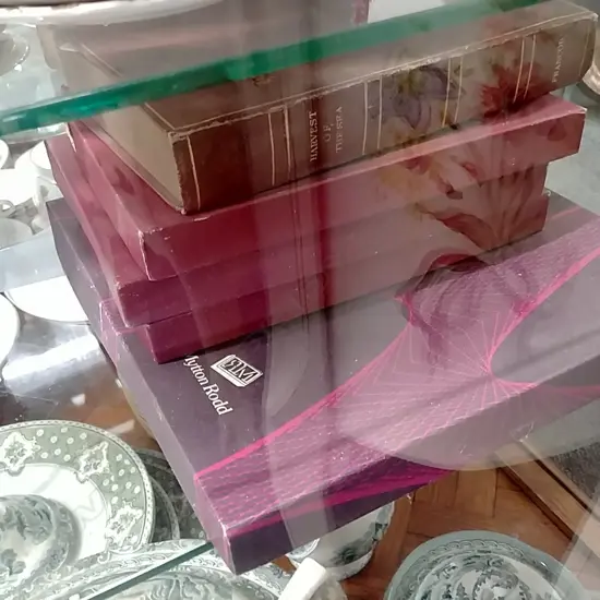 5 BOXED EP SETS