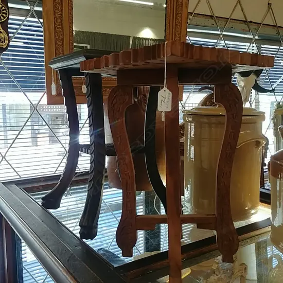 2 SML PLANT STANDS