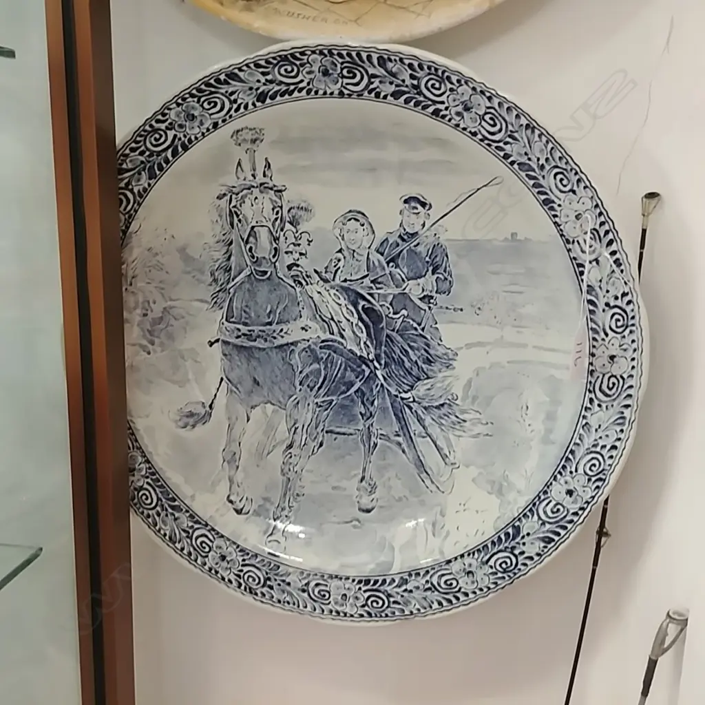 DELFT CHARGER Image 1++