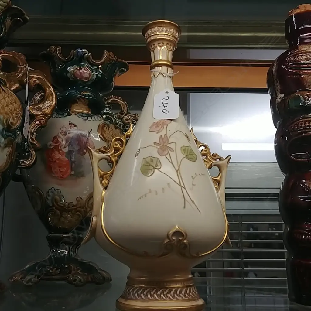 ROYAL WORCESTER 2 HANDLED VASE ( A/F) Image 1++