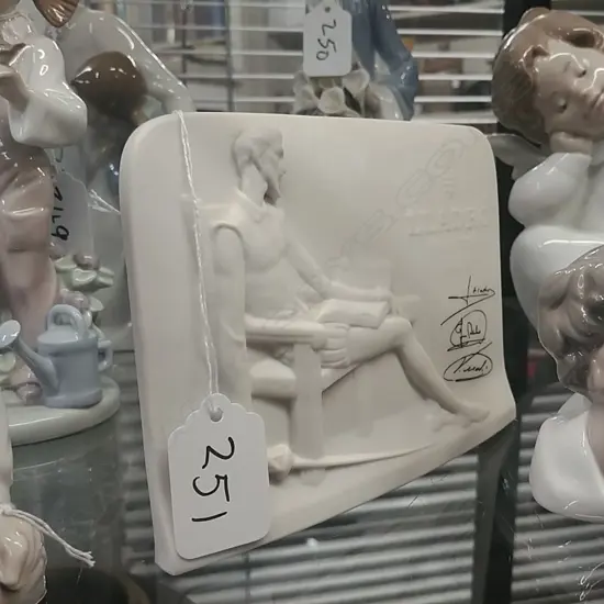LLADRO PLAQUE
