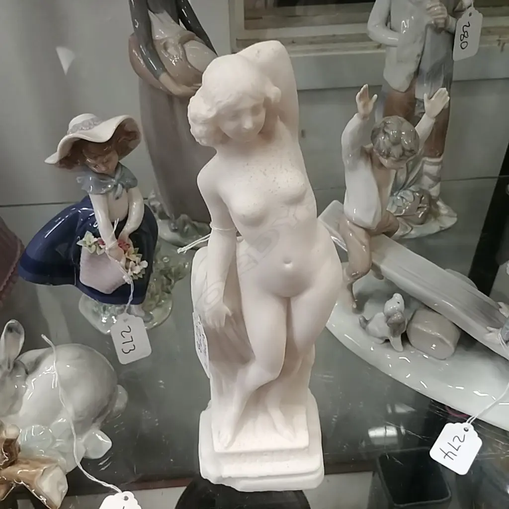 ALABASTER FEMALE FIGURE  Image 1++