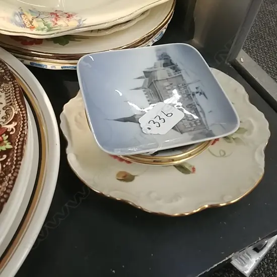 5 CHINA DISHES