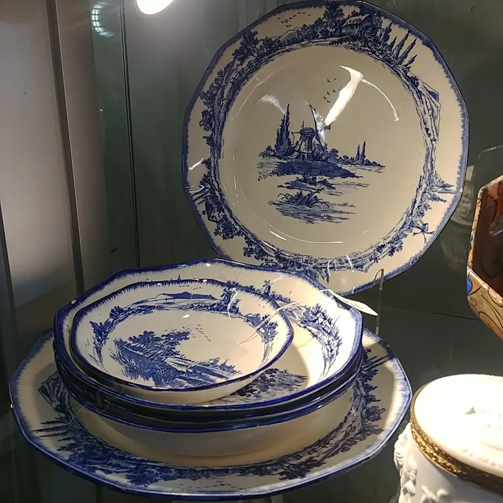 6 PCS B/W DOULTON CHINA Image 1++
