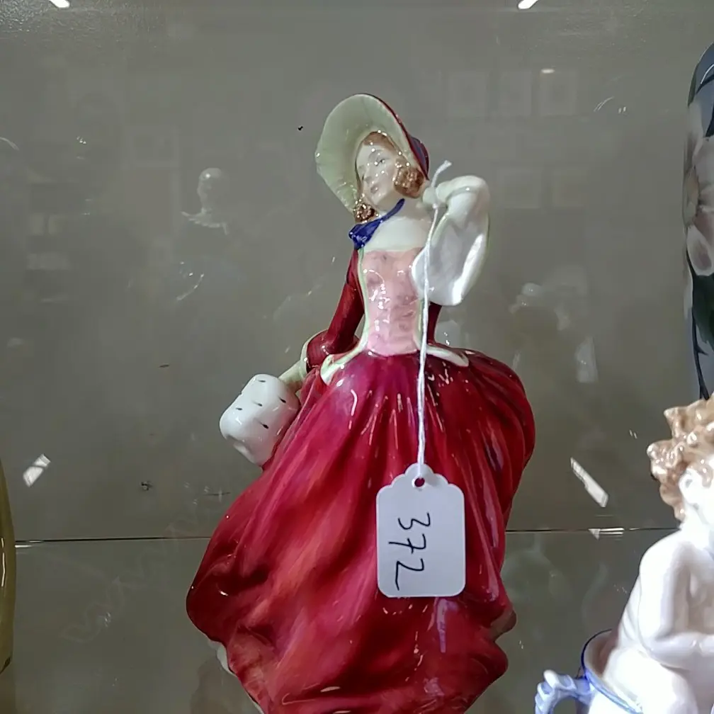 RD FIGURE AUTUMN BREEZE Image 1++