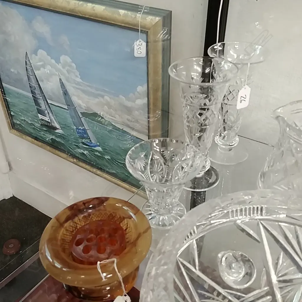 3 CRYSTAL VASES & 3PC GLASS CLOUD VASE Image 1++