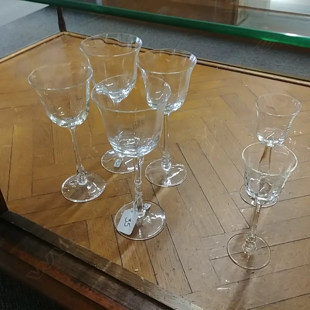 6 GLASSES Image 1++