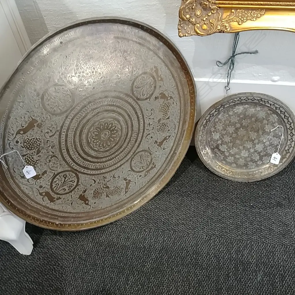 2 ROUND ETCHED BRASS TRAYS Image 1++