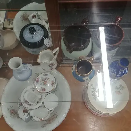 7 PCS CHINA & GLASS VASE