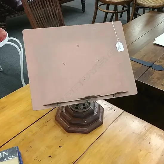 BOOK STAND / MUSIC STAND