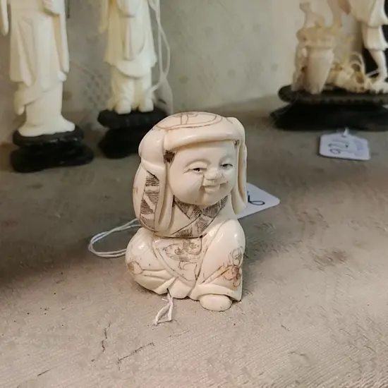 IVORY NETSUKE 