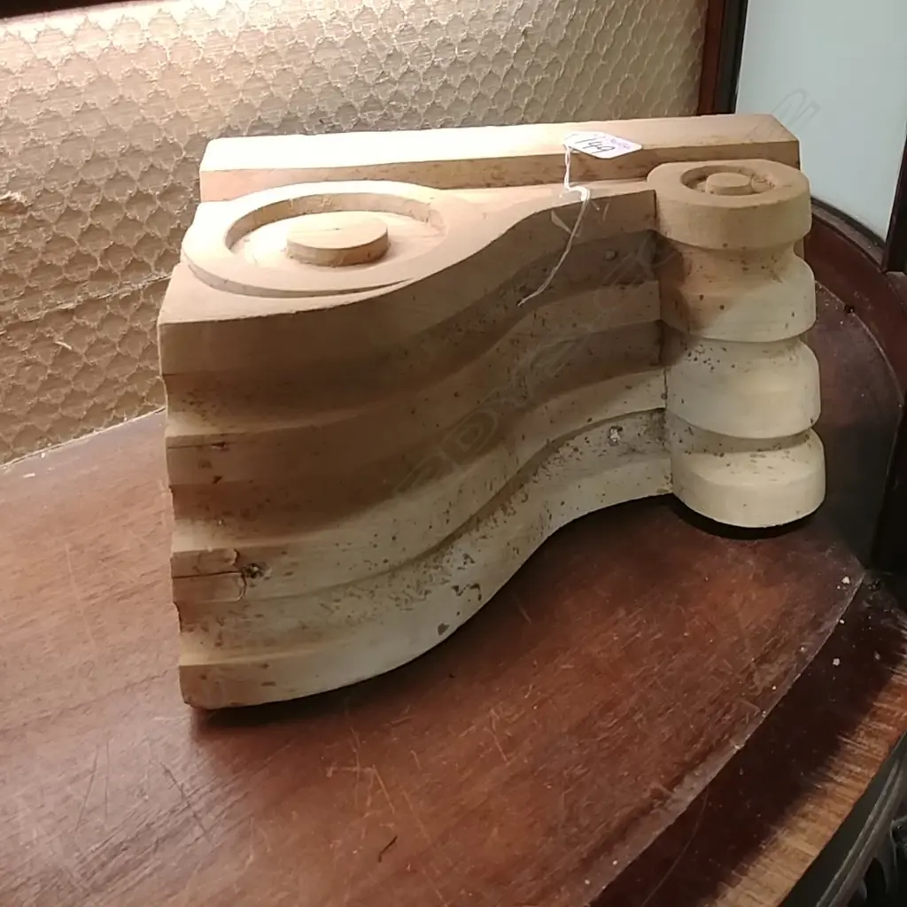 WOODEN CORBEL Image 1++