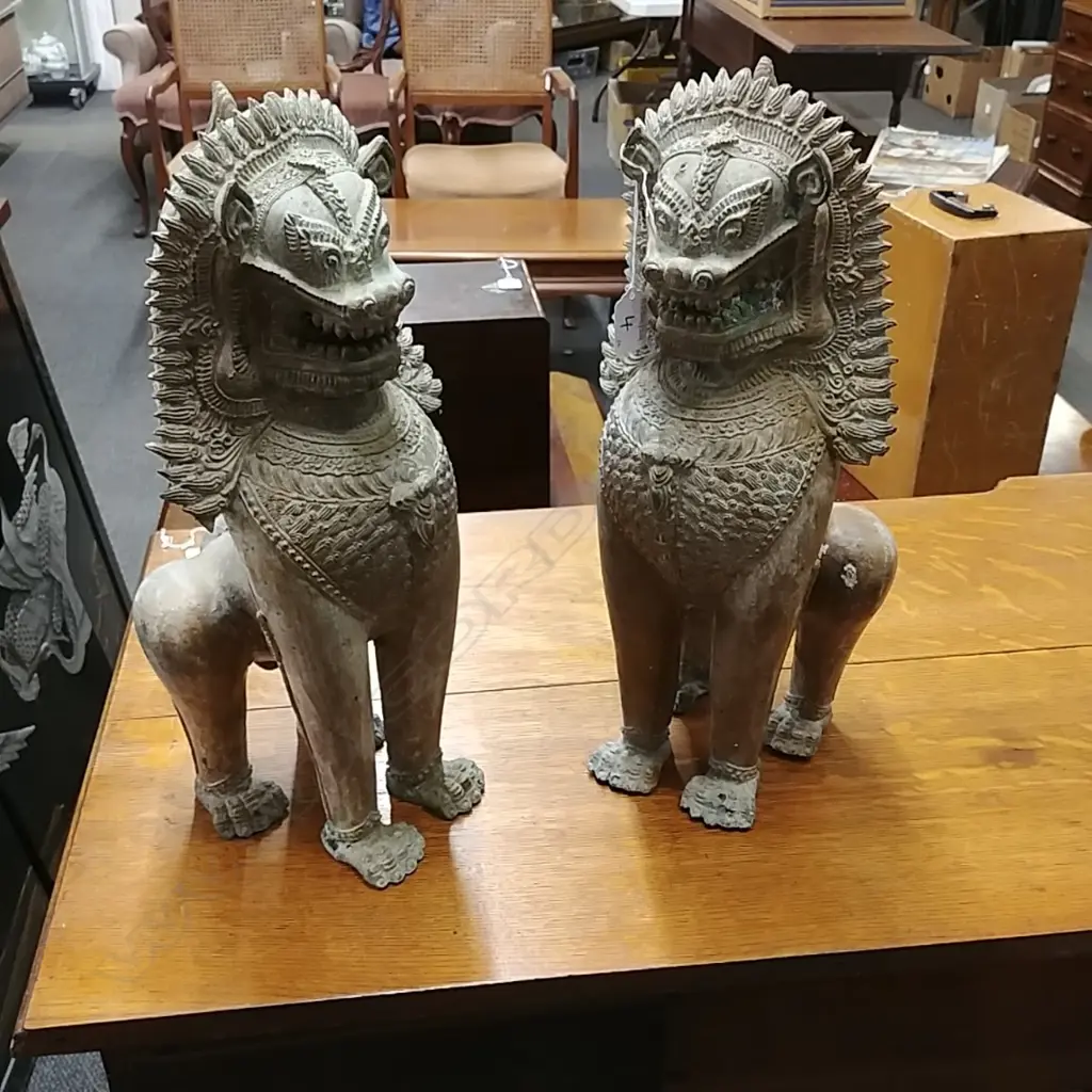 PR THAI BRONZE DOGS Image 1++